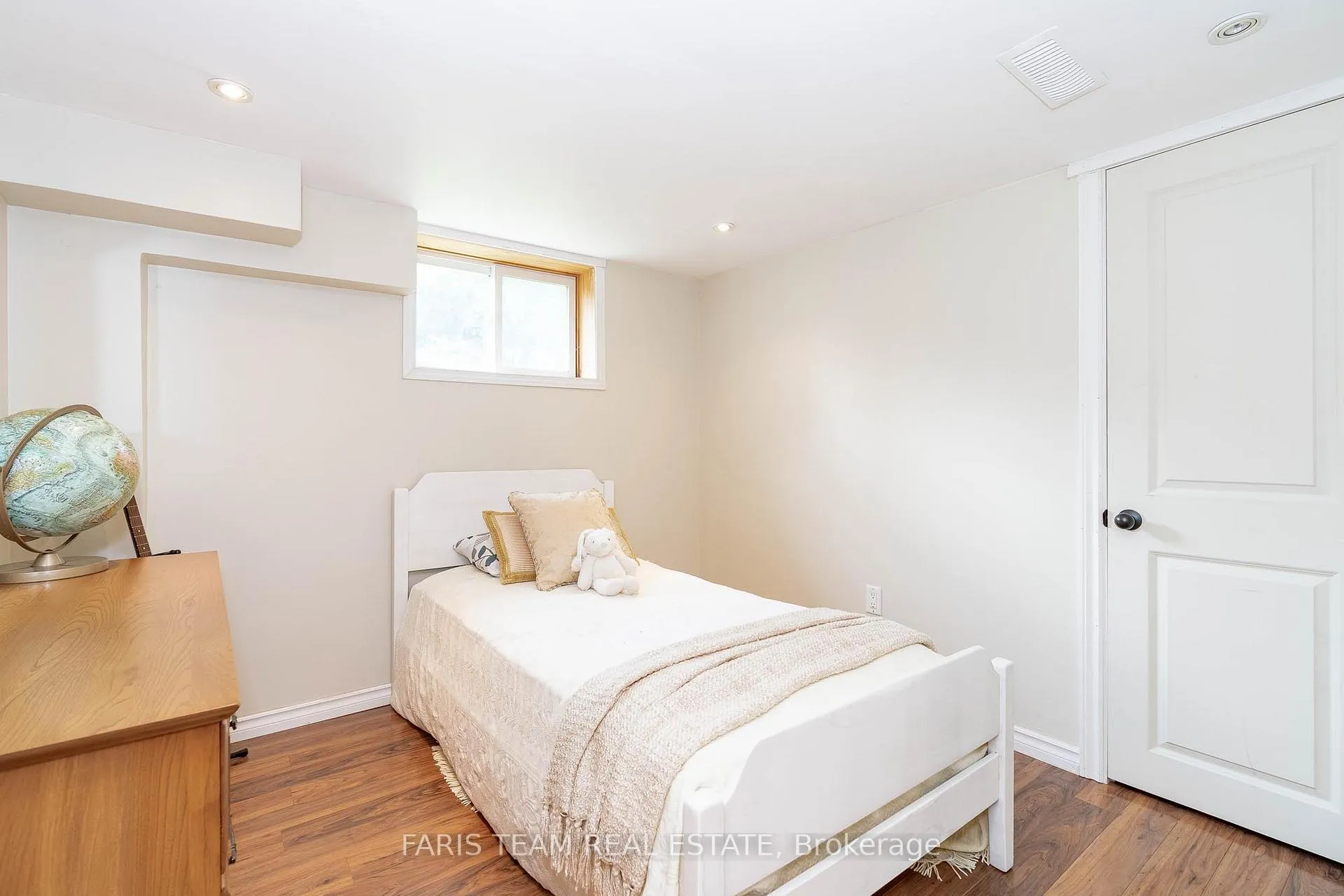 Photo 13 of 3686 McCarthy Drive, Clearview, New Lowell — HOMEH