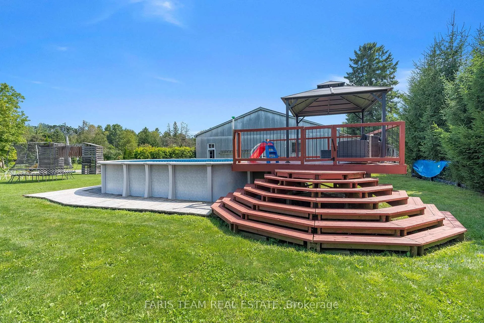 Photo 17 of 3686 McCarthy Drive, Clearview, New Lowell — HOMEH