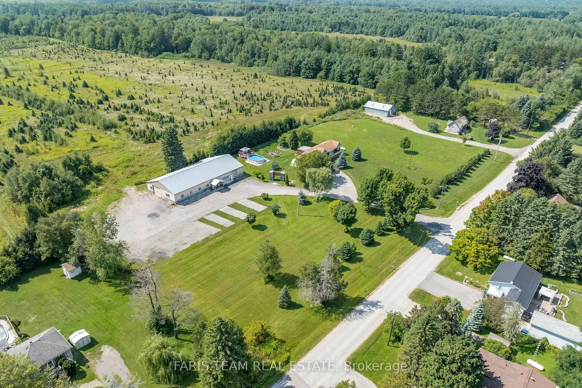 Photo 24 of 3686 McCarthy Drive, Clearview, New Lowell — HOMEH