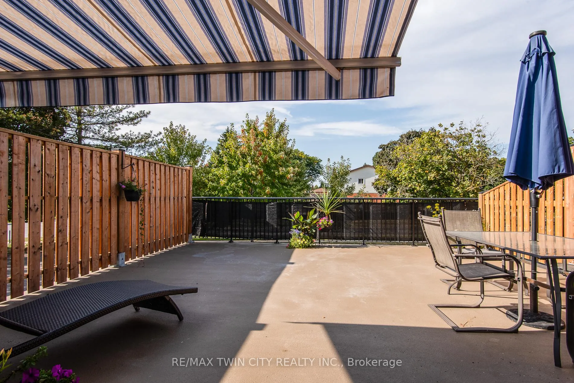 Photo 8 of Unit 1, 17 Gibson Drive, Kitchener — HOMEH