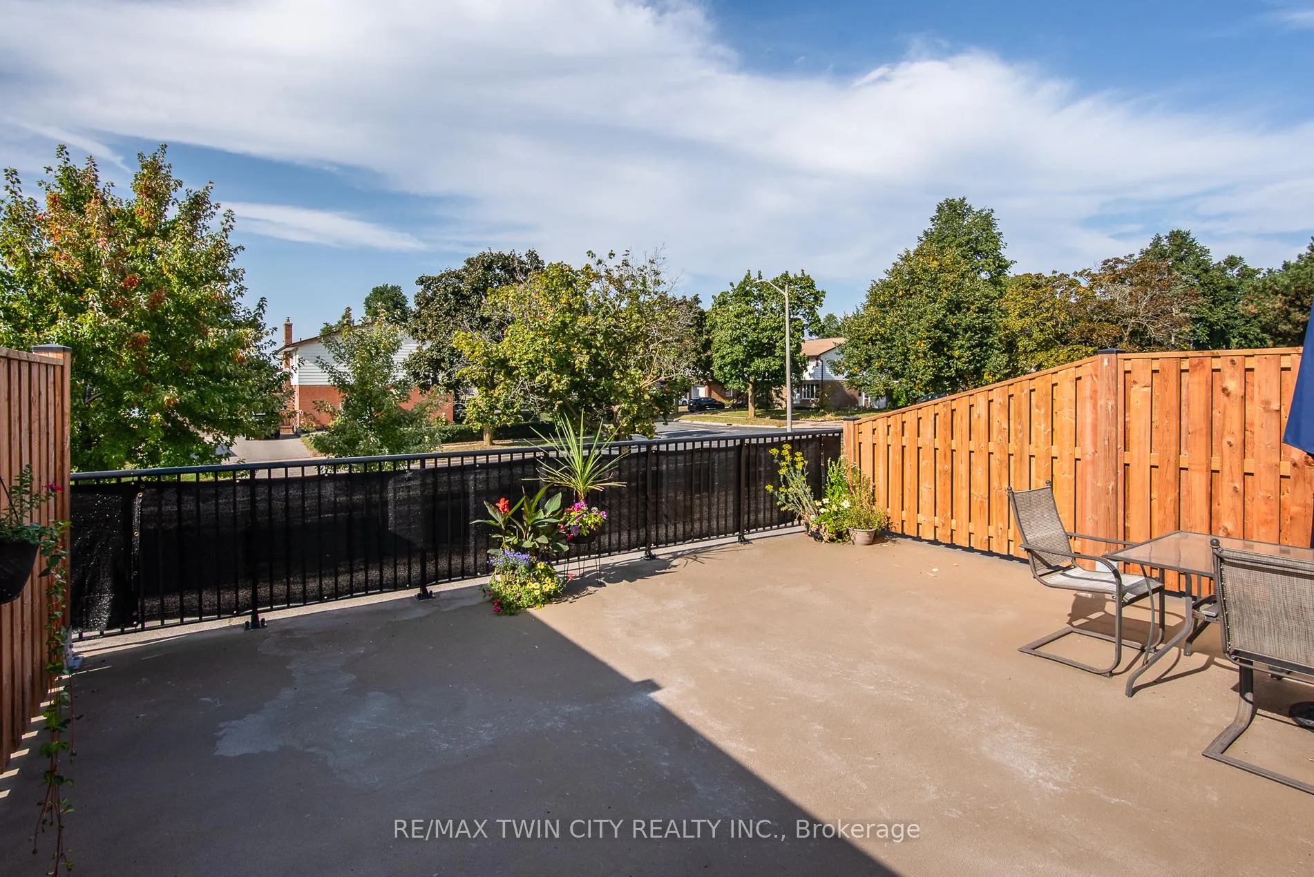 Photo 10 of Unit 1, 17 Gibson Drive, Kitchener — HOMEH