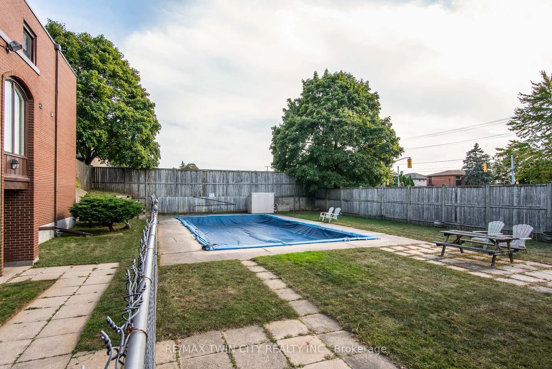 Photo 14 of Unit 1, 17 Gibson Drive, Kitchener — HOMEH