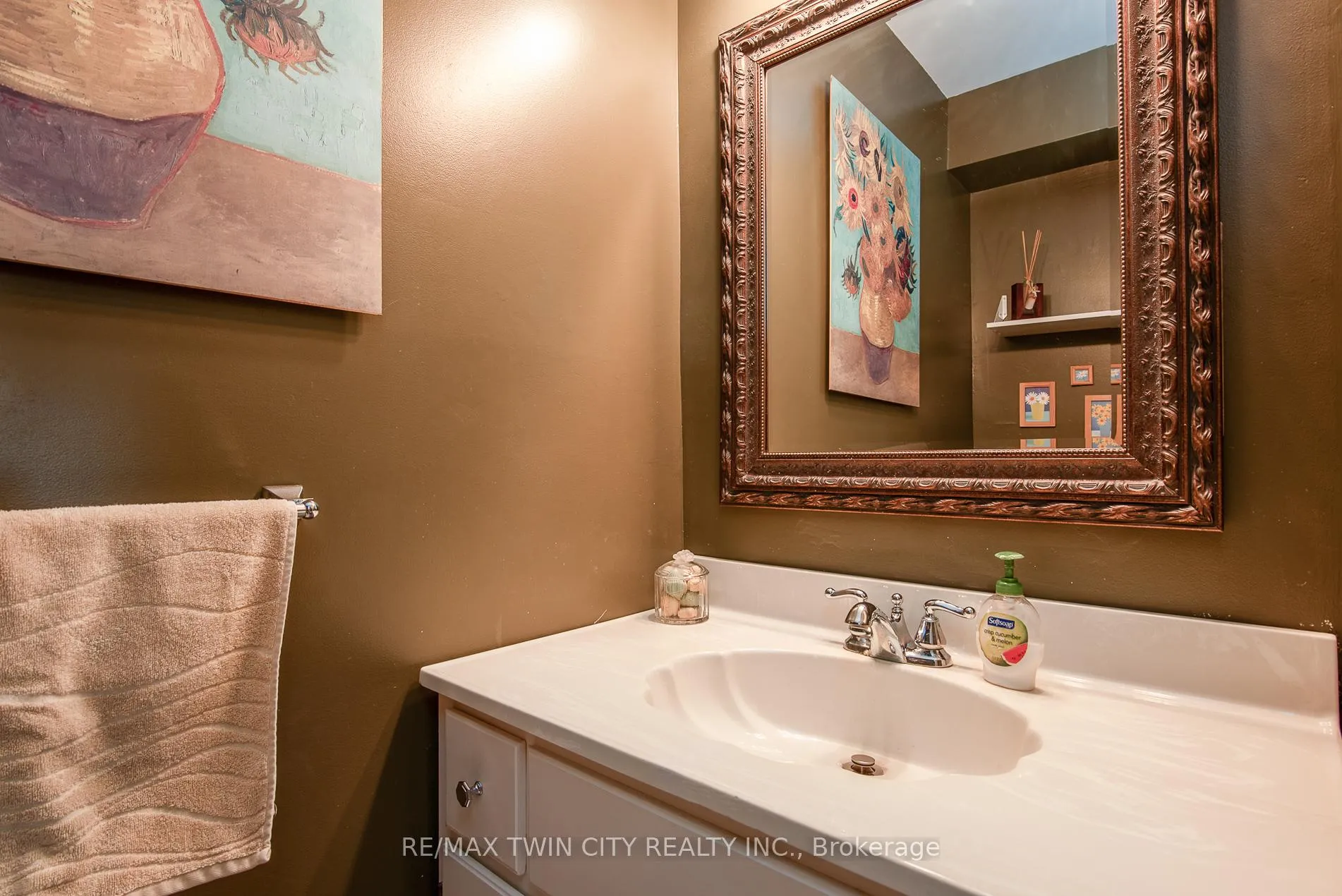 Photo 32 of Unit 1, 17 Gibson Drive, Kitchener — HOMEH