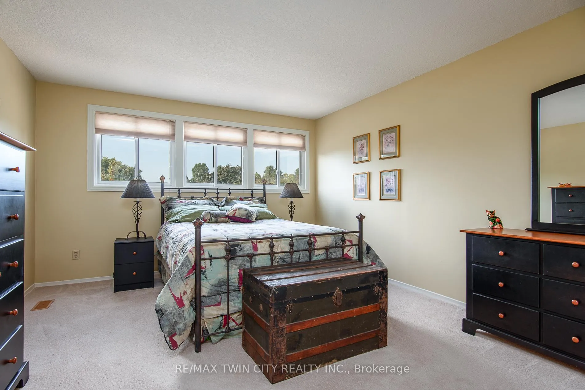 Photo 36 of Unit 1, 17 Gibson Drive, Kitchener — HOMEH
