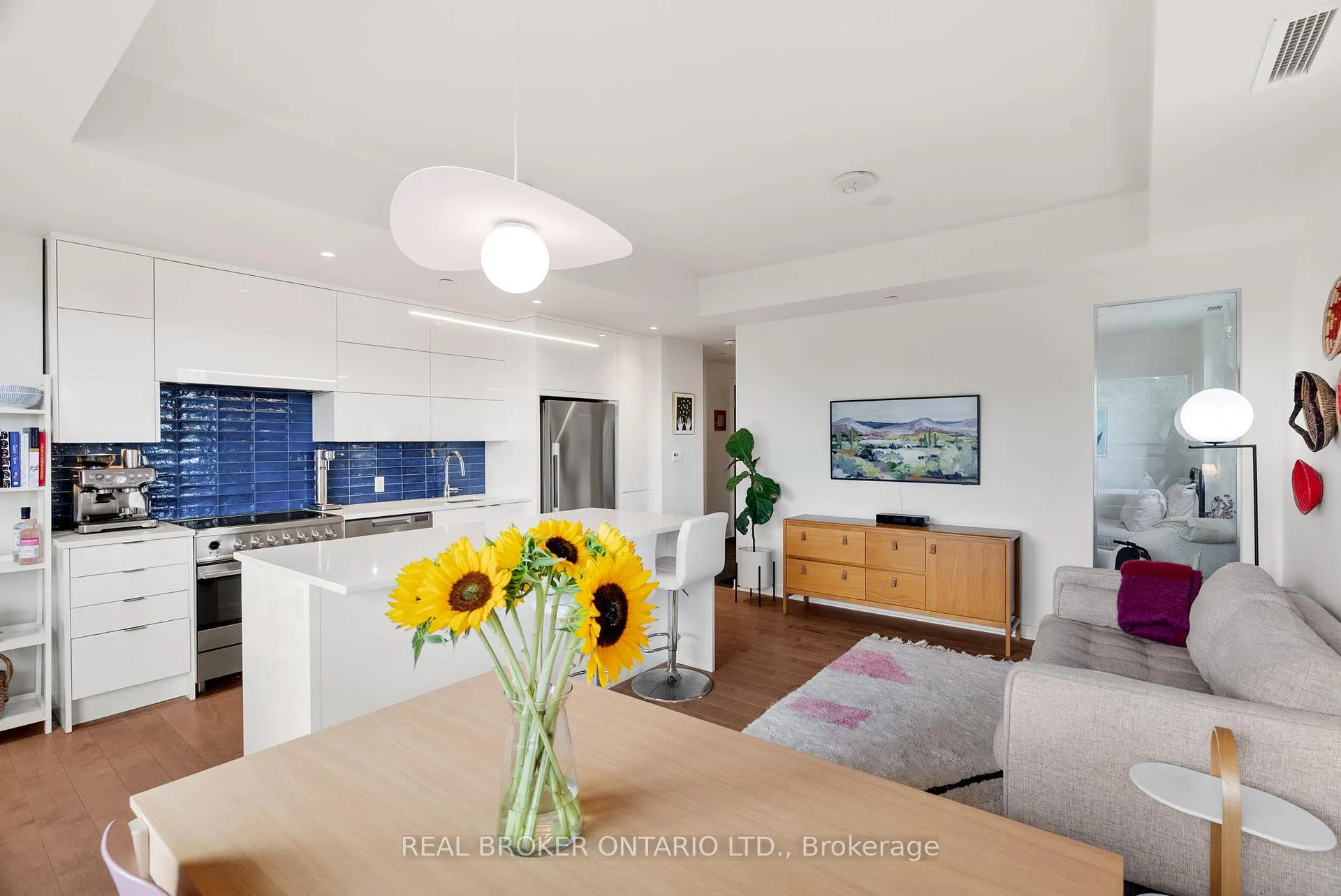 Photo 8 of Unit 307, 135 Barrette Street, Ottawa, Vanier — HOMEH