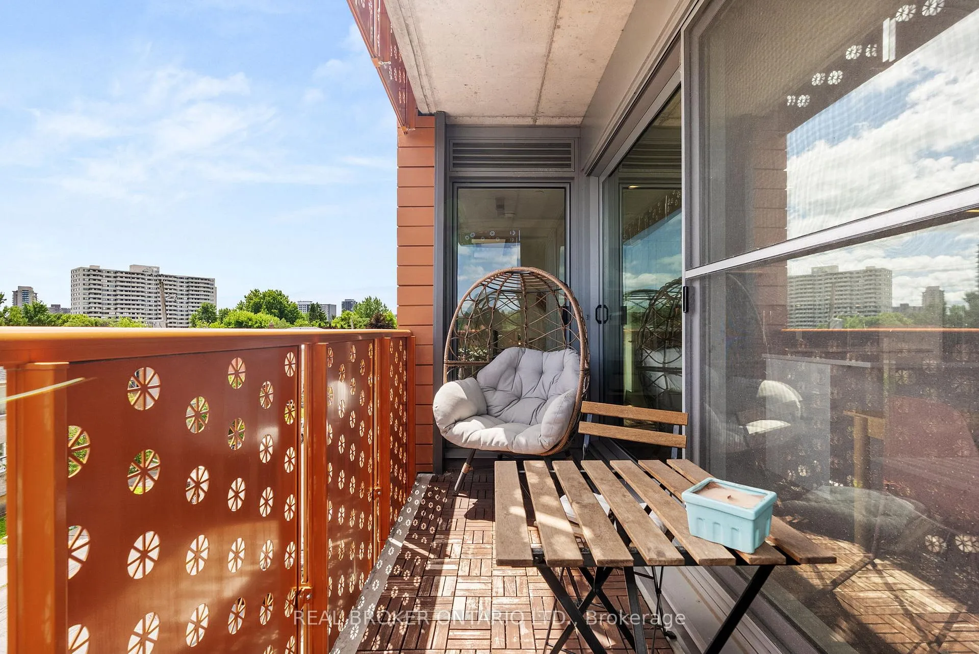 Photo 22 of Unit 307, 135 Barrette Street, Ottawa, Vanier — HOMEH