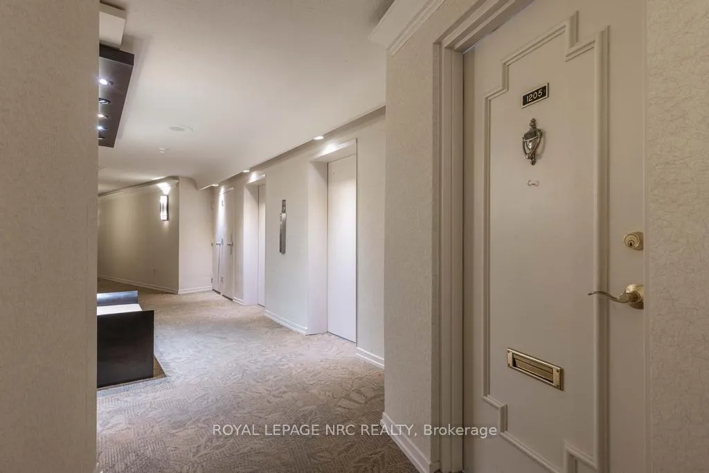 Photo 4 of Unit 1205, 15 Towering Heights, St. Catharines, Glendale/Glenridge — HOMEH