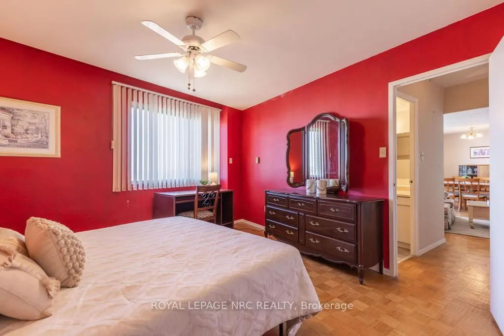 Photo 17 of Unit 1205, 15 Towering Heights, St. Catharines, Glendale/Glenridge — HOMEH