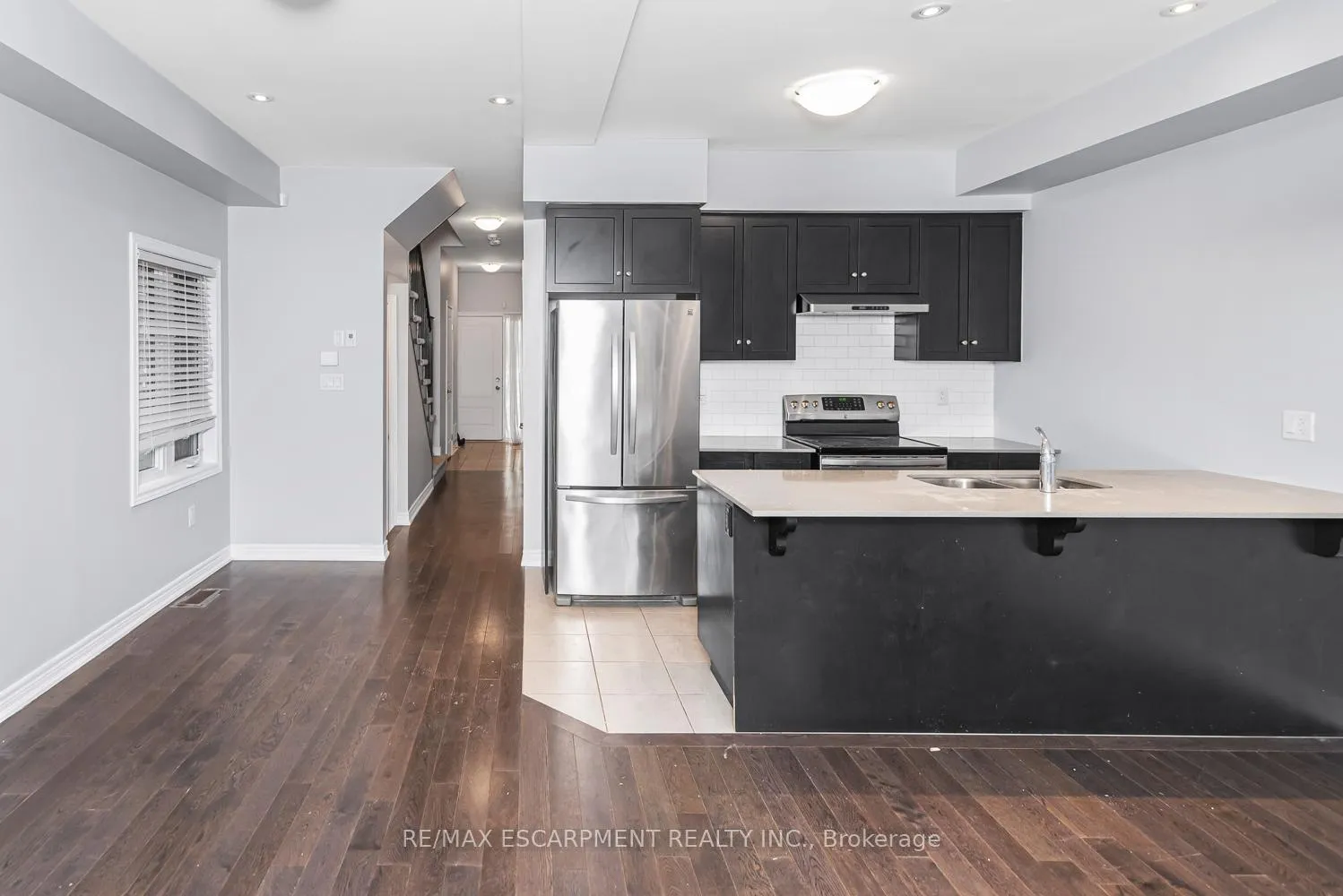 Photo 9 of Unit 10, 377 Glancaster Road, Hamilton, Rural Glanbrook — HOMEH