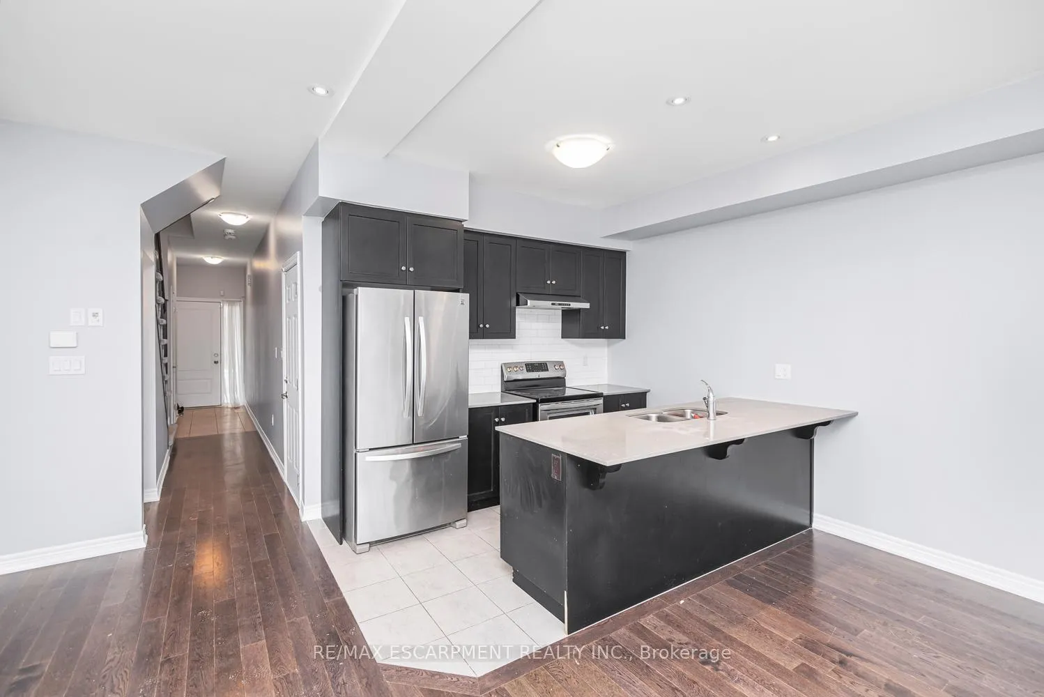 Photo 14 of Unit 10, 377 Glancaster Road, Hamilton, Rural Glanbrook — HOMEH