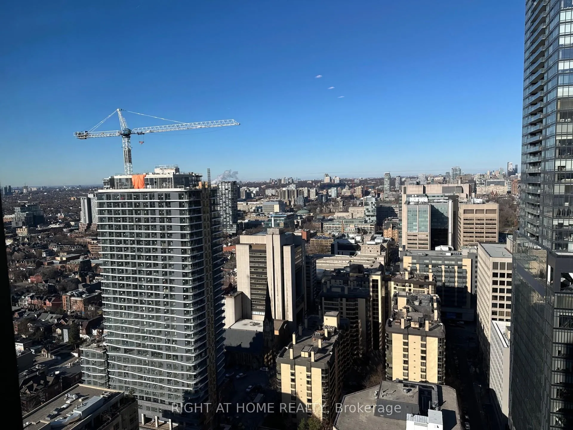 Front of Unit 3502, 238 Simcoe Street