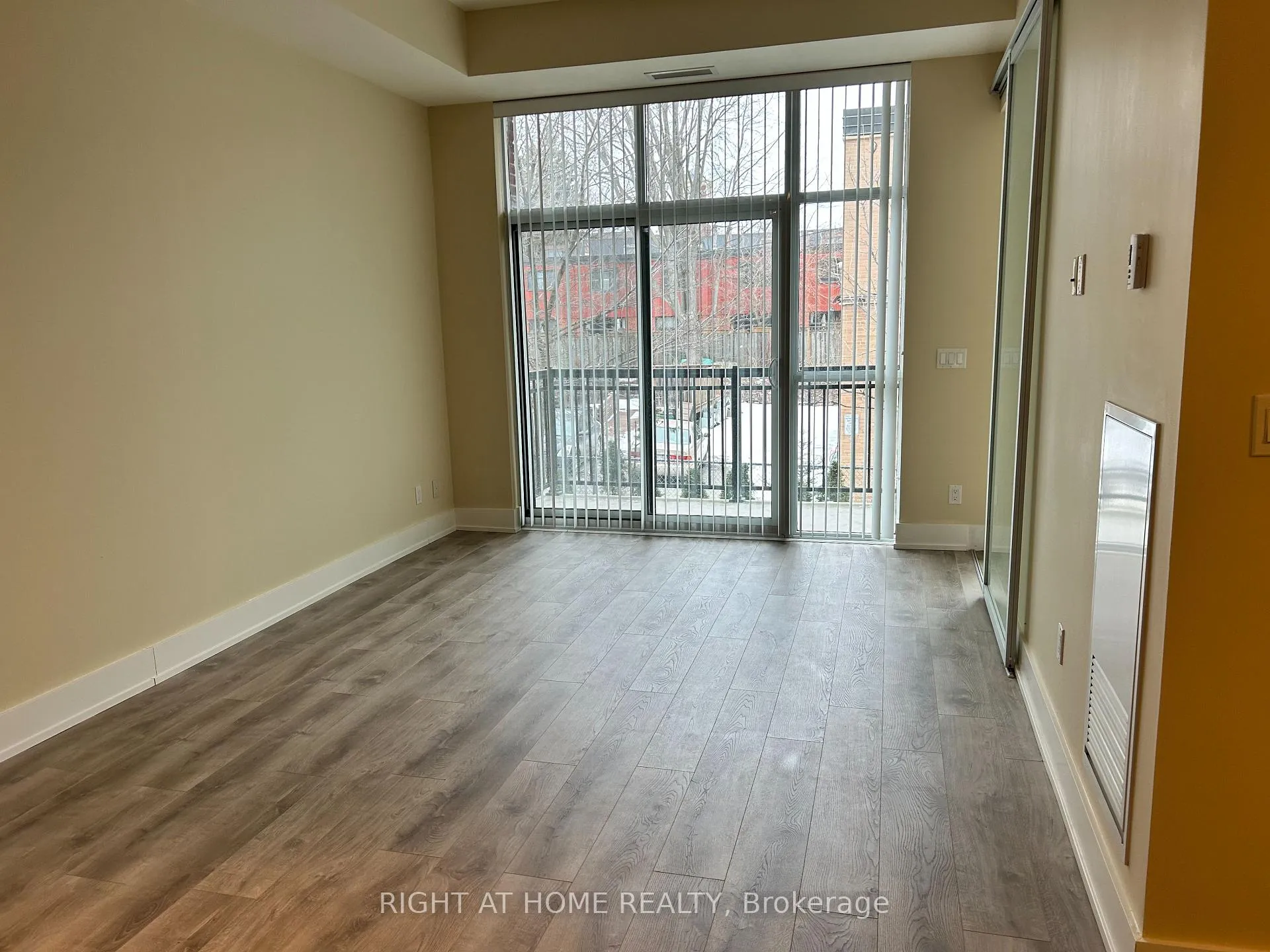 Photo 10 of Unit 217, 66 Kippendavie Avenue, Toronto, The Beaches — HOMEH