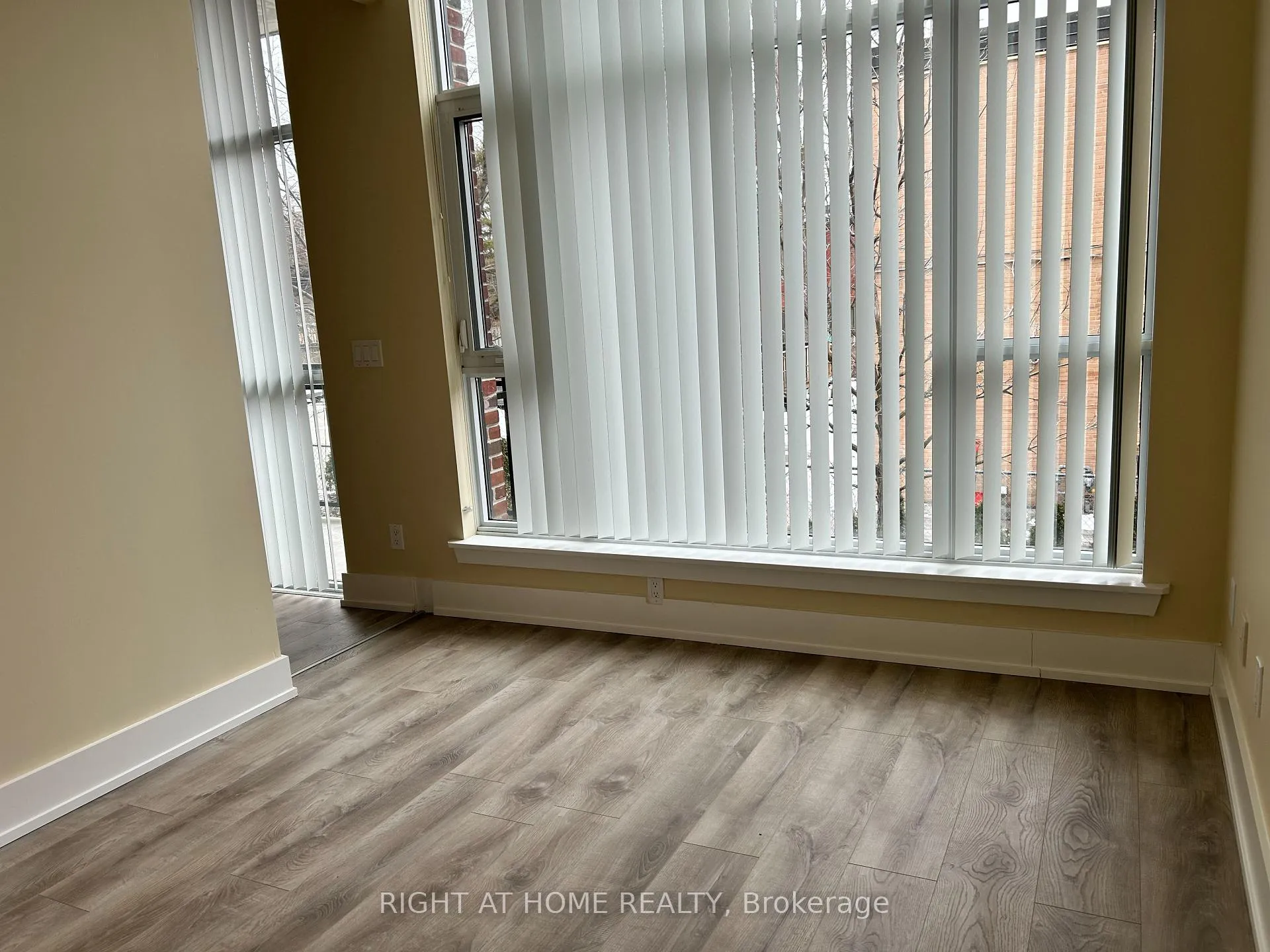 Photo 12 of Unit 217, 66 Kippendavie Avenue, Toronto, The Beaches — HOMEH