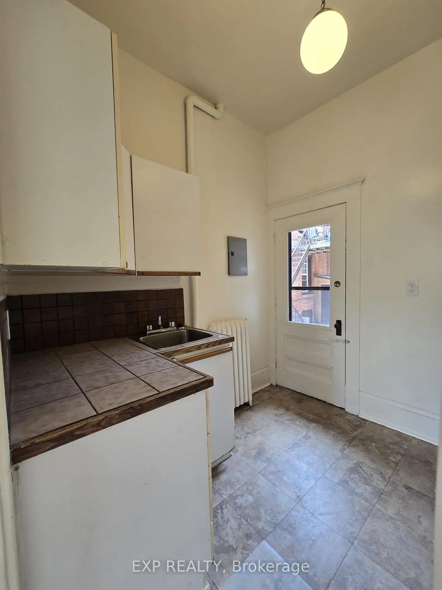 Photo 10 of Unit 1, 453 Lewis Street, Ottawa, Ottawa Centre — HOMEH