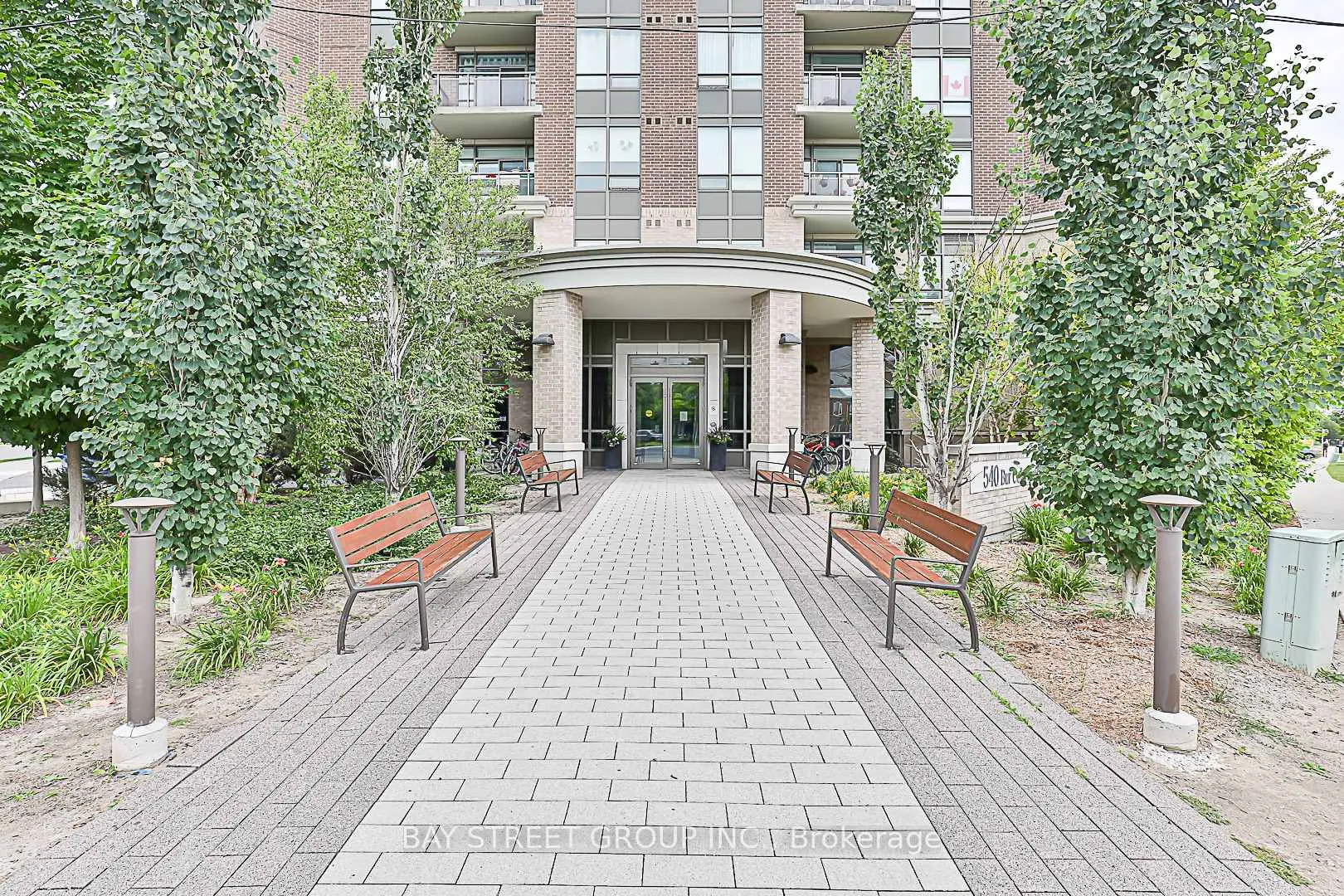 Photo 1 of Unit 327, 540 Bur Oak Avenue, Markham, Berczy — HOMEH