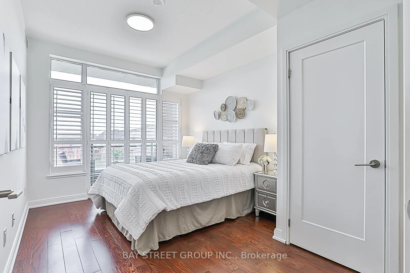 Photo 14 of Unit 327, 540 Bur Oak Avenue, Markham, Berczy — HOMEH