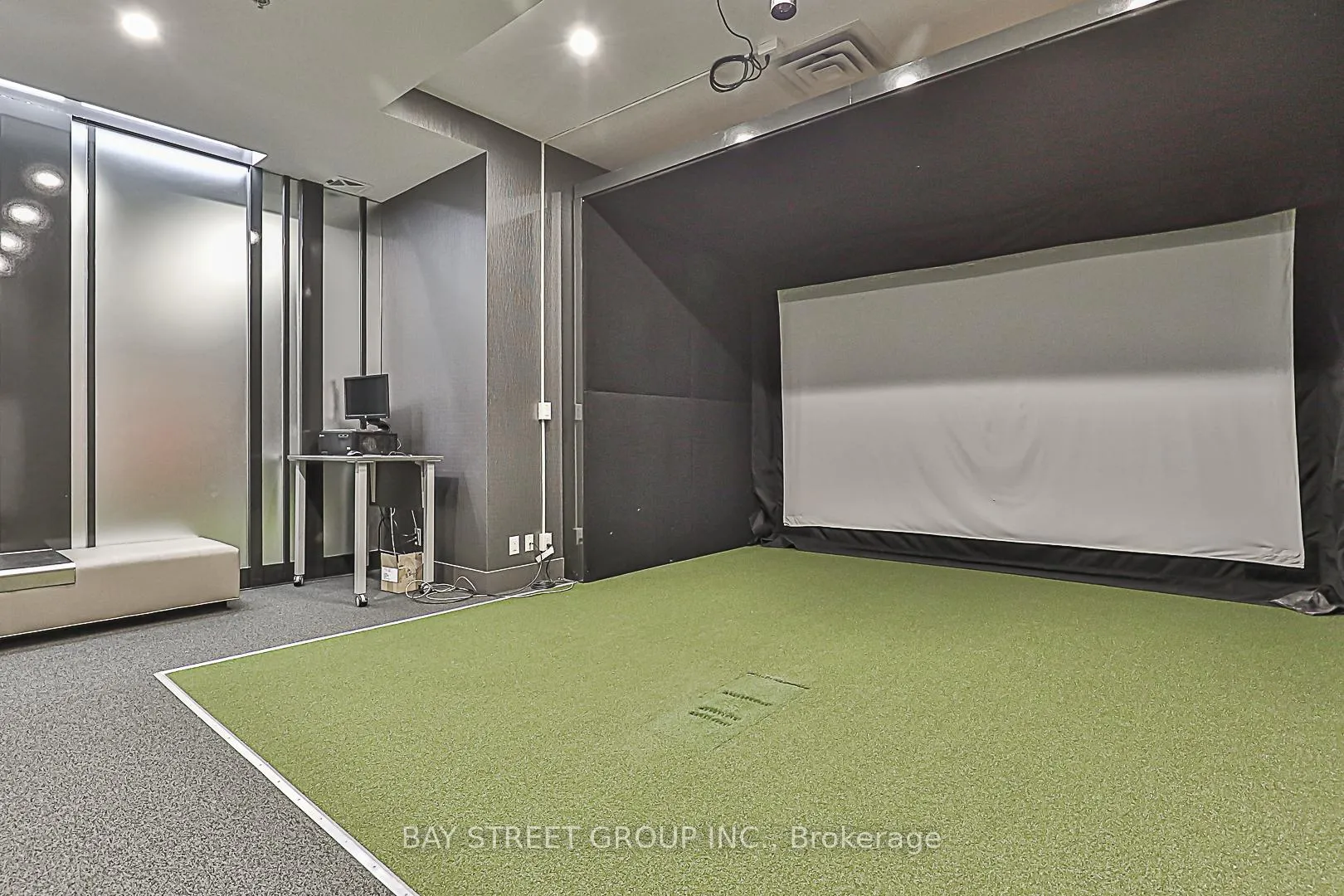 Photo 21 of Unit 327, 540 Bur Oak Avenue, Markham, Berczy — HOMEH