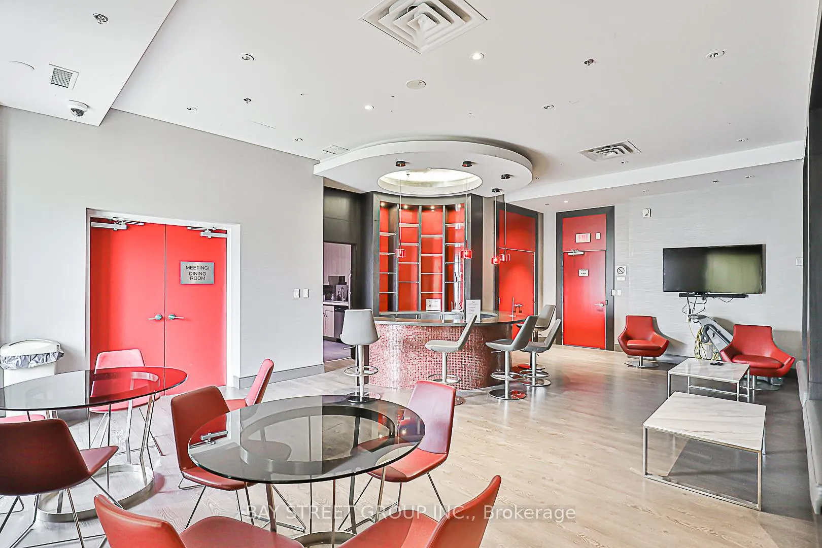 Photo 22 of Unit 327, 540 Bur Oak Avenue, Markham, Berczy — HOMEH