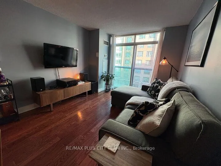Photo 2 of Unit 522, 109 Front Street E, Toronto, Waterfront Communities — HOMEH