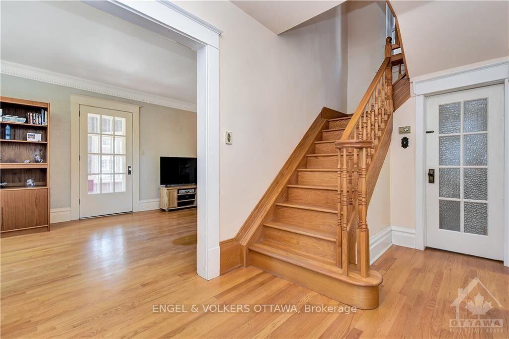 Photo 4 of 89 Brighton Avenue, Ottawa, Old Ottawa South/Rideau Gardens — HOMEH