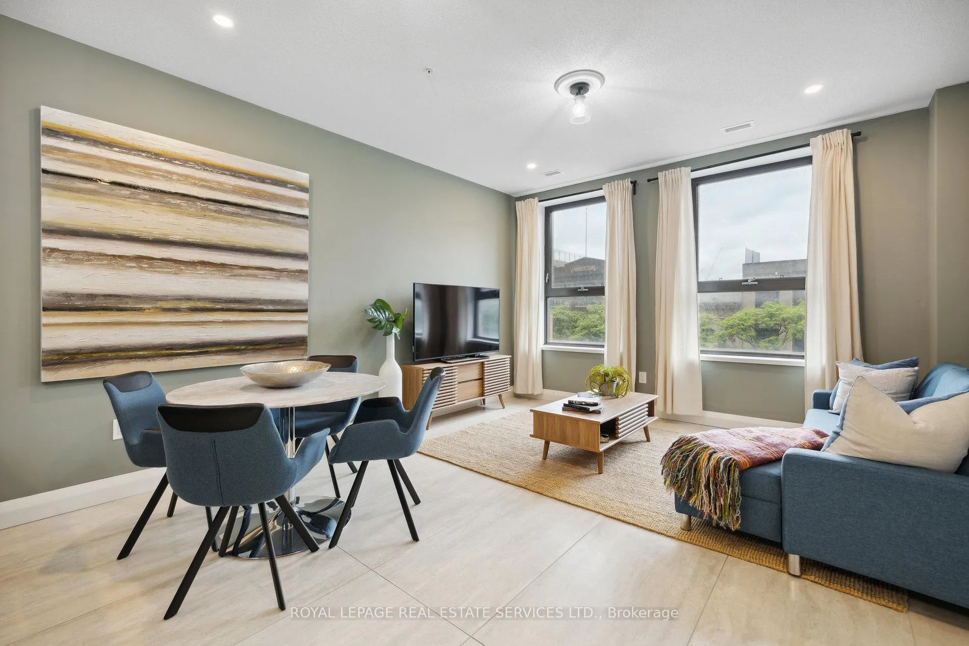 Photo 9 of Unit 313, 118 King Street E, Hamilton, Beasley — HOMEH