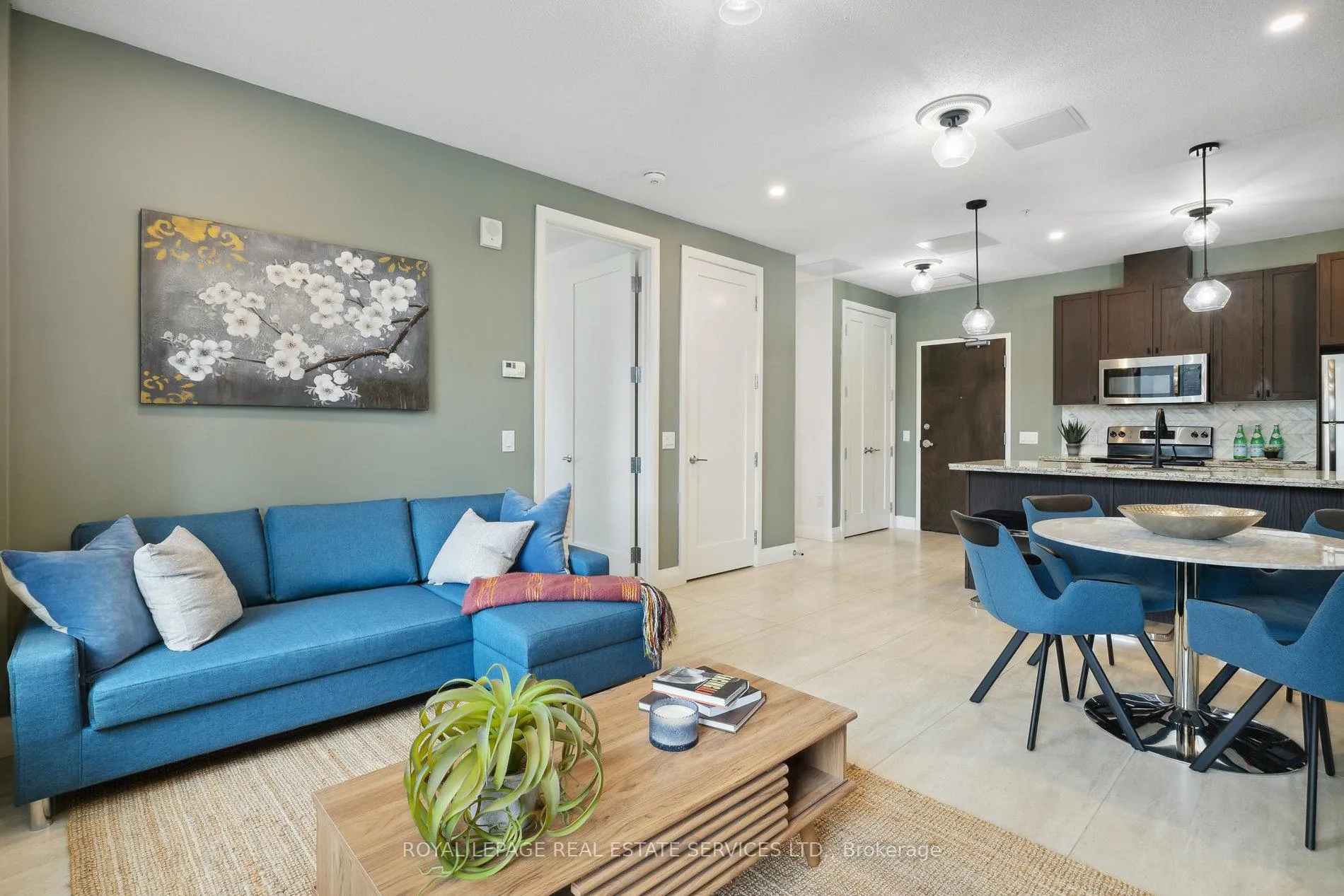 Photo 11 of Unit 313, 118 King Street E, Hamilton, Beasley — HOMEH