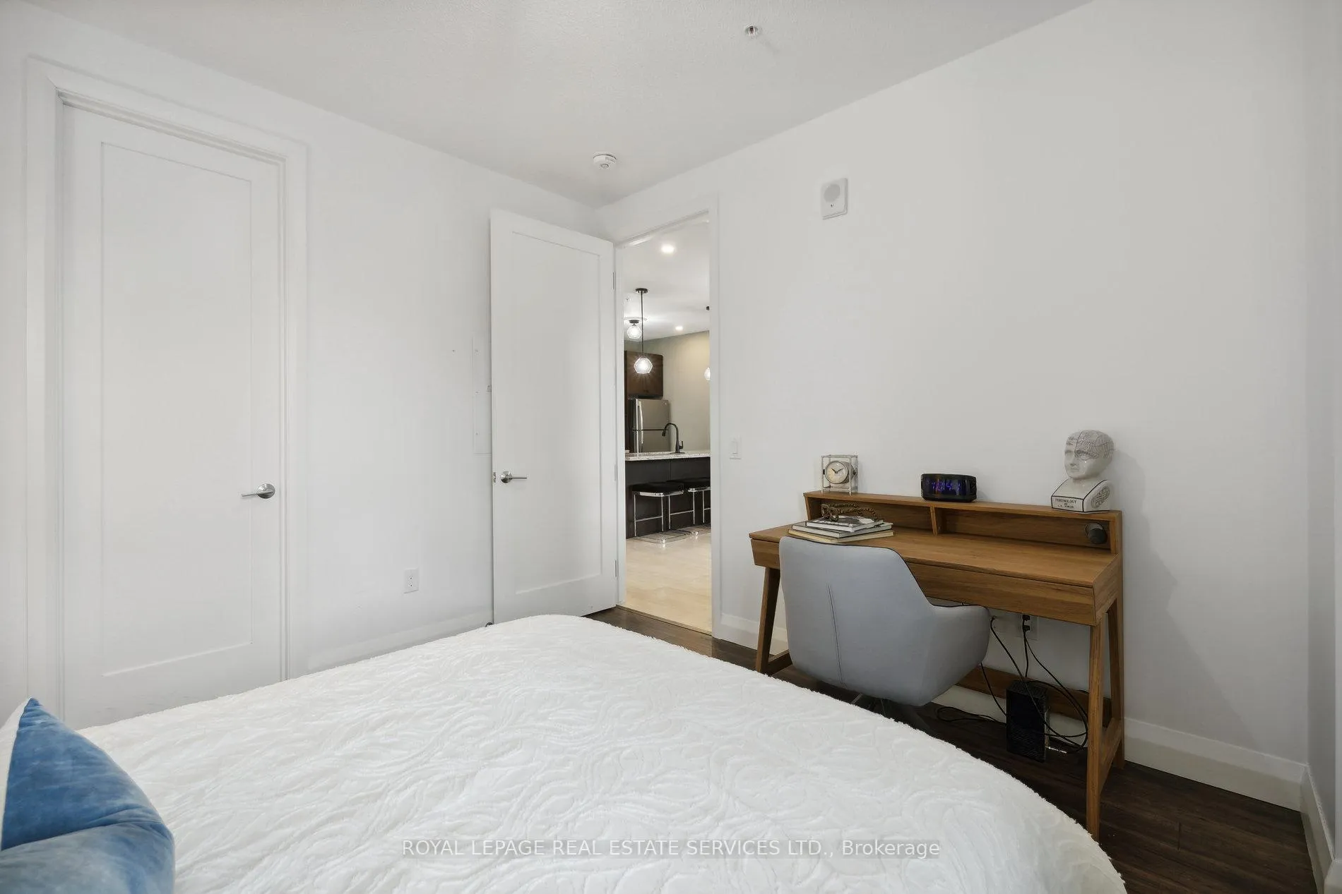 Photo 19 of Unit 313, 118 King Street E, Hamilton, Beasley — HOMEH