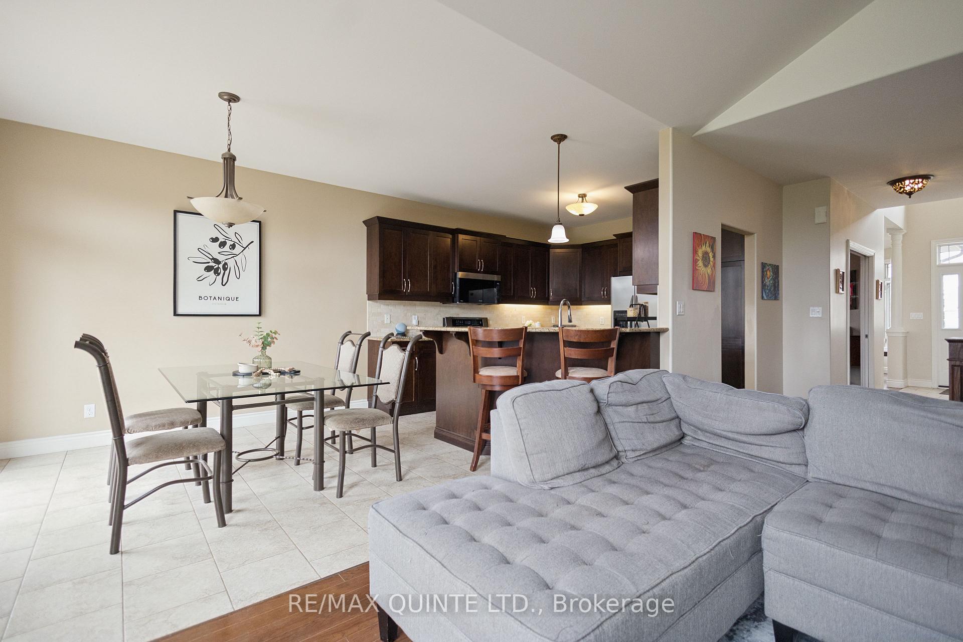 Photo 19 of 12 Hampton Ridge Drive, Belleville, Thurlow Ward — HOMEH