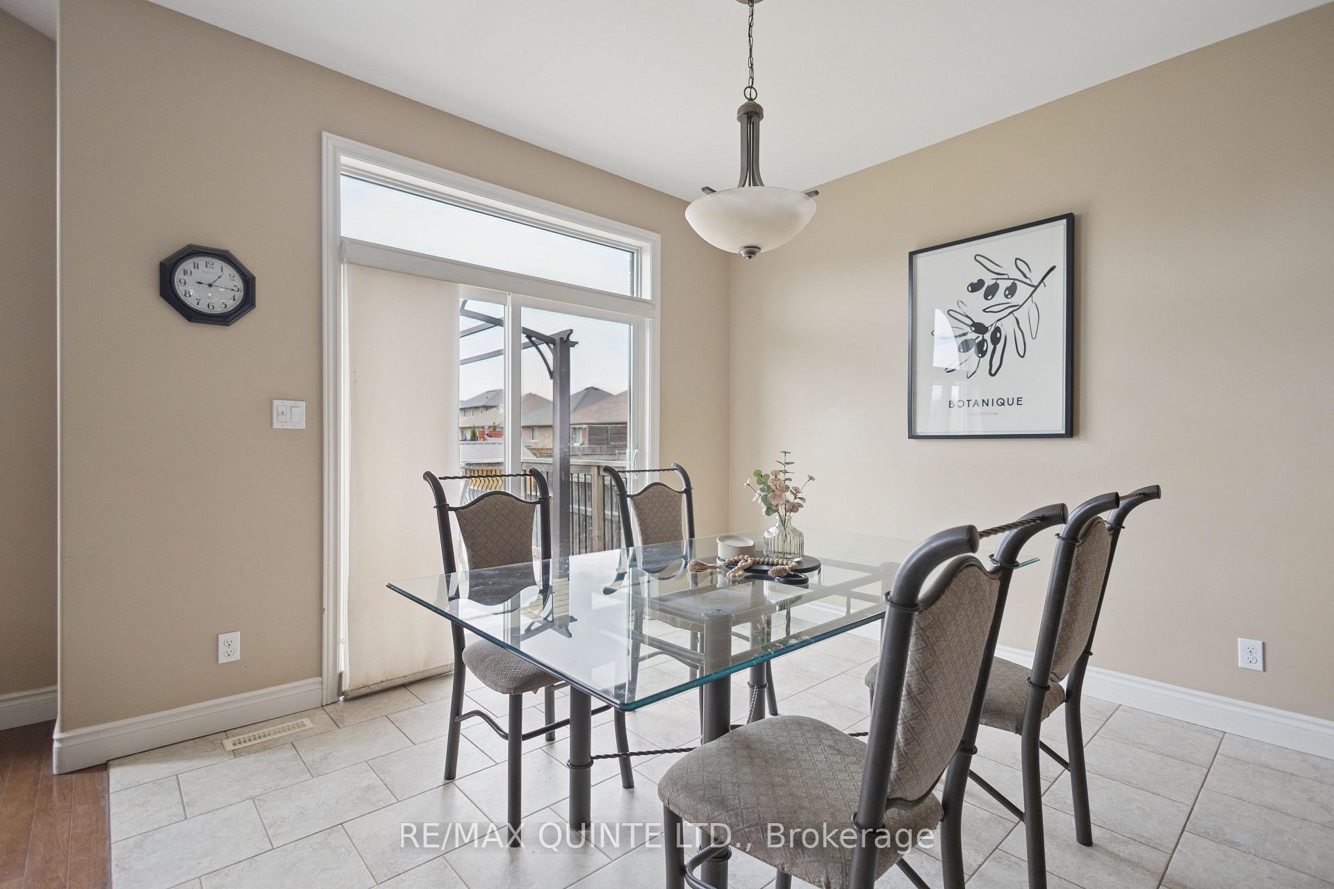Photo 20 of 12 Hampton Ridge Drive, Belleville, Thurlow Ward — HOMEH