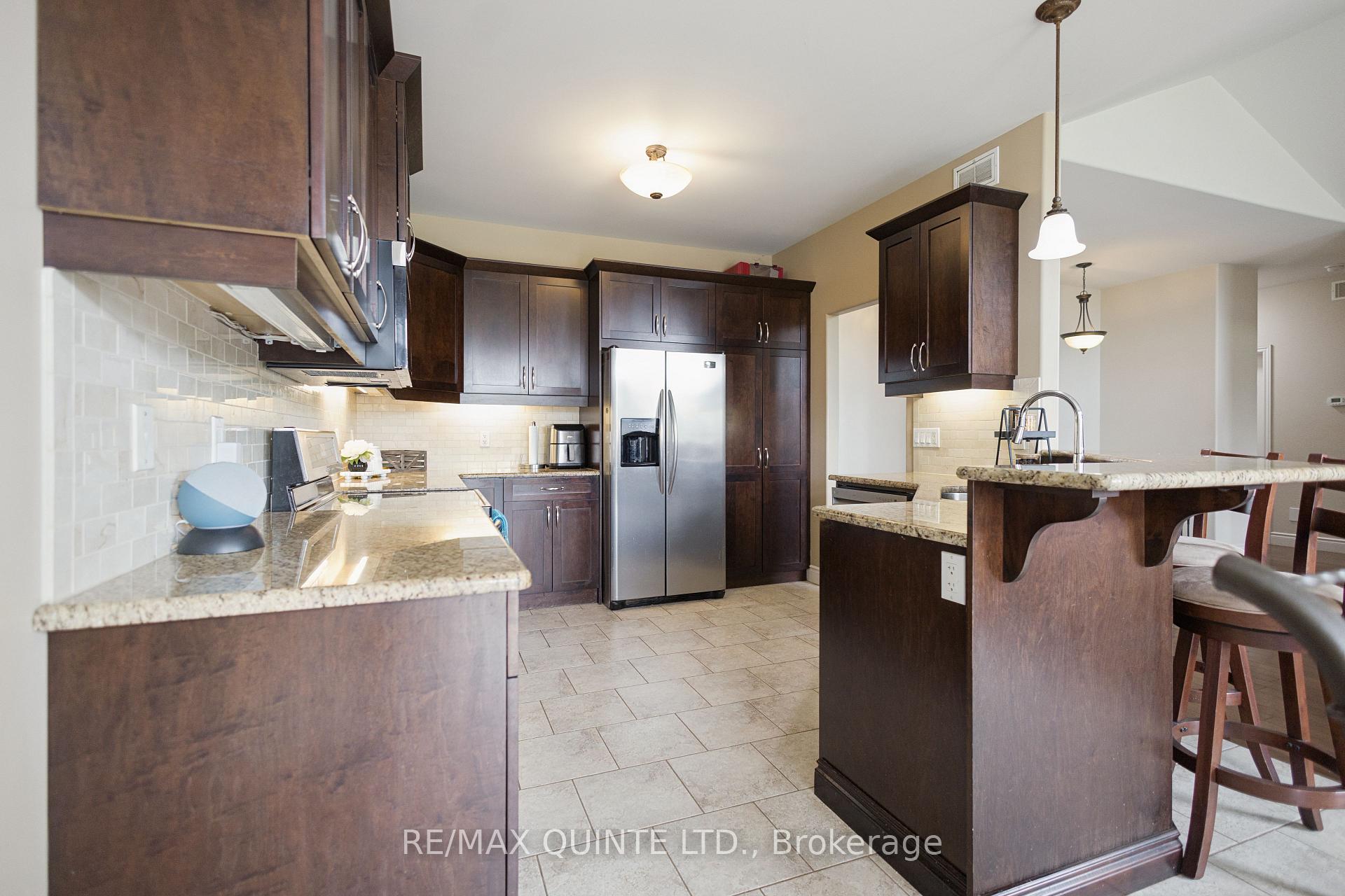 Photo 21 of 12 Hampton Ridge Drive, Belleville, Thurlow Ward — HOMEH
