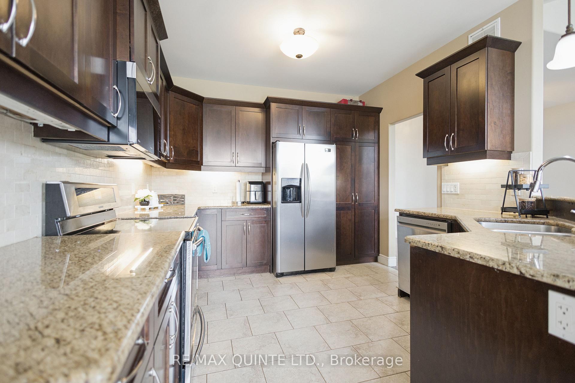 Photo 22 of 12 Hampton Ridge Drive, Belleville, Thurlow Ward — HOMEH