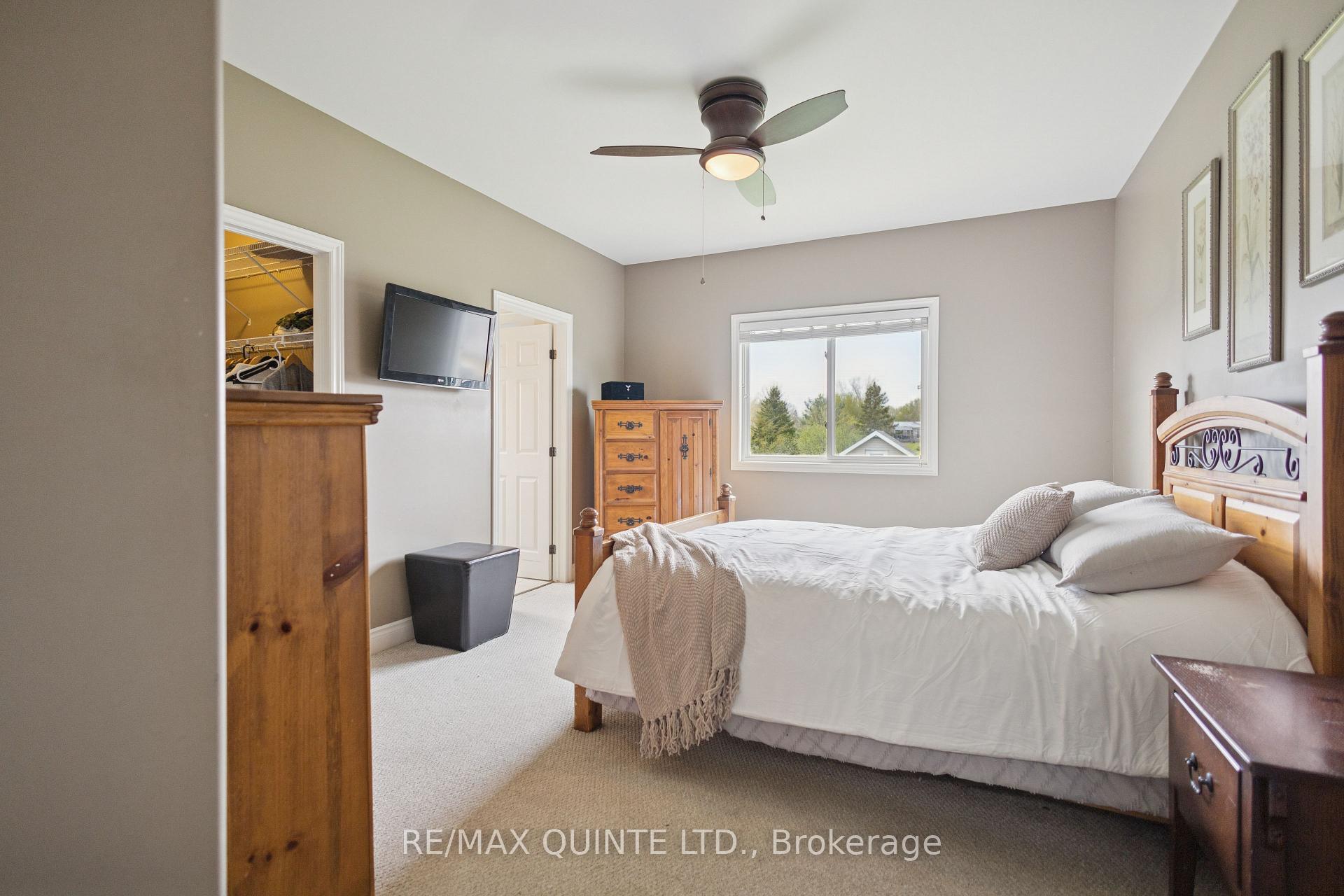 Photo 23 of 12 Hampton Ridge Drive, Belleville, Thurlow Ward — HOMEH