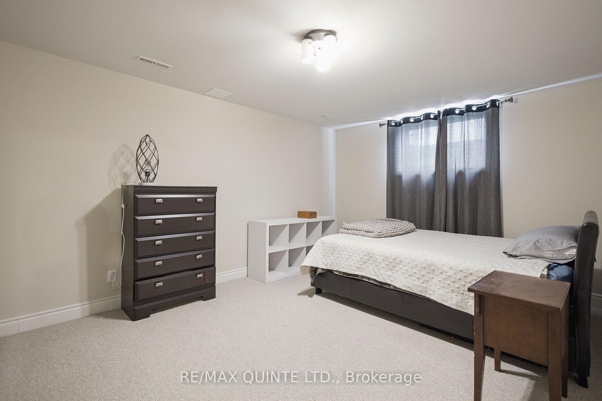 Photo 34 of 12 Hampton Ridge Drive, Belleville, Thurlow Ward — HOMEH
