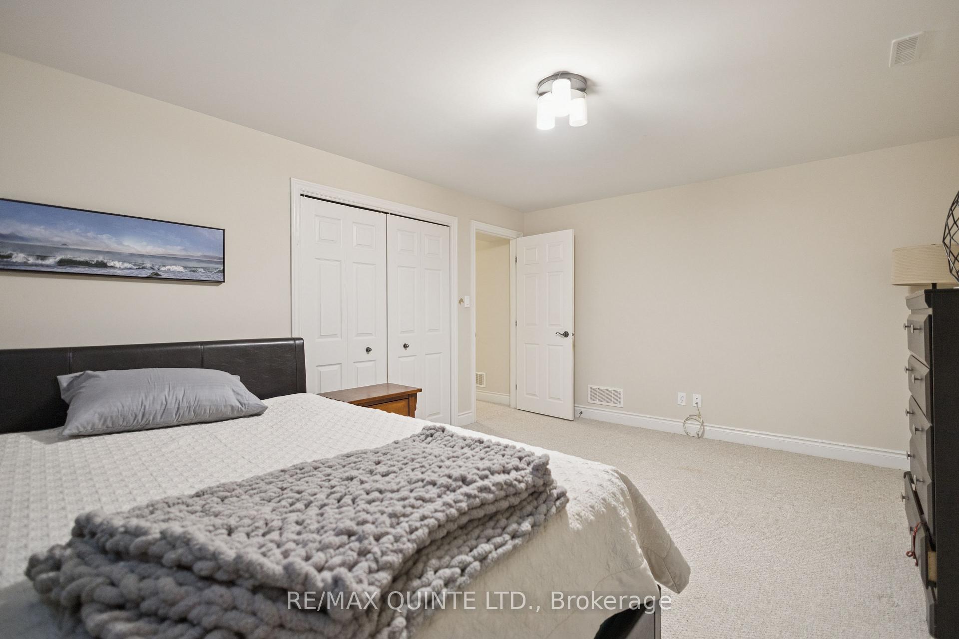 Photo 35 of 12 Hampton Ridge Drive, Belleville, Thurlow Ward — HOMEH