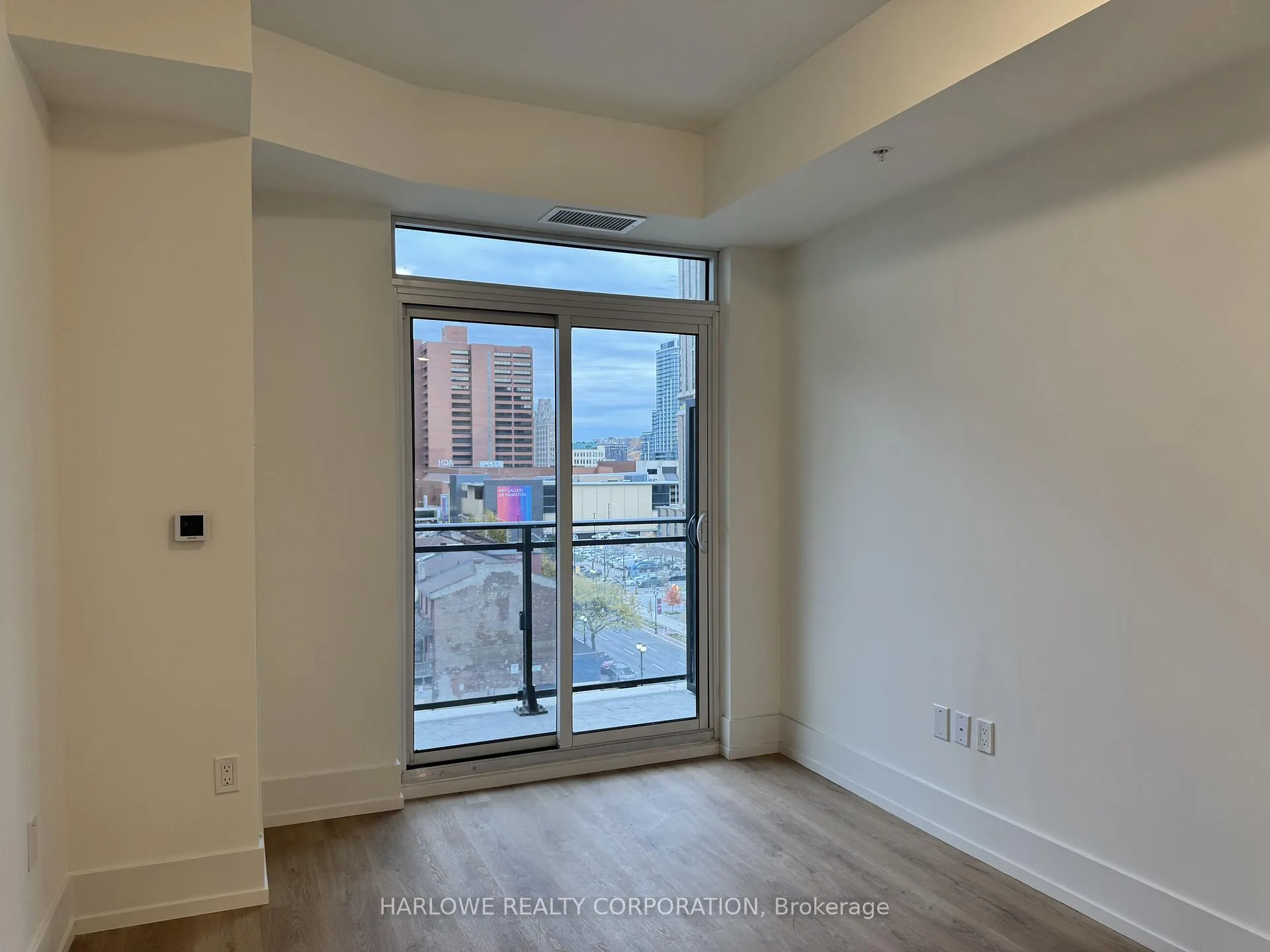 Photo 5 of Unit 609, 206 King Street W, Hamilton, Central — HOMEH