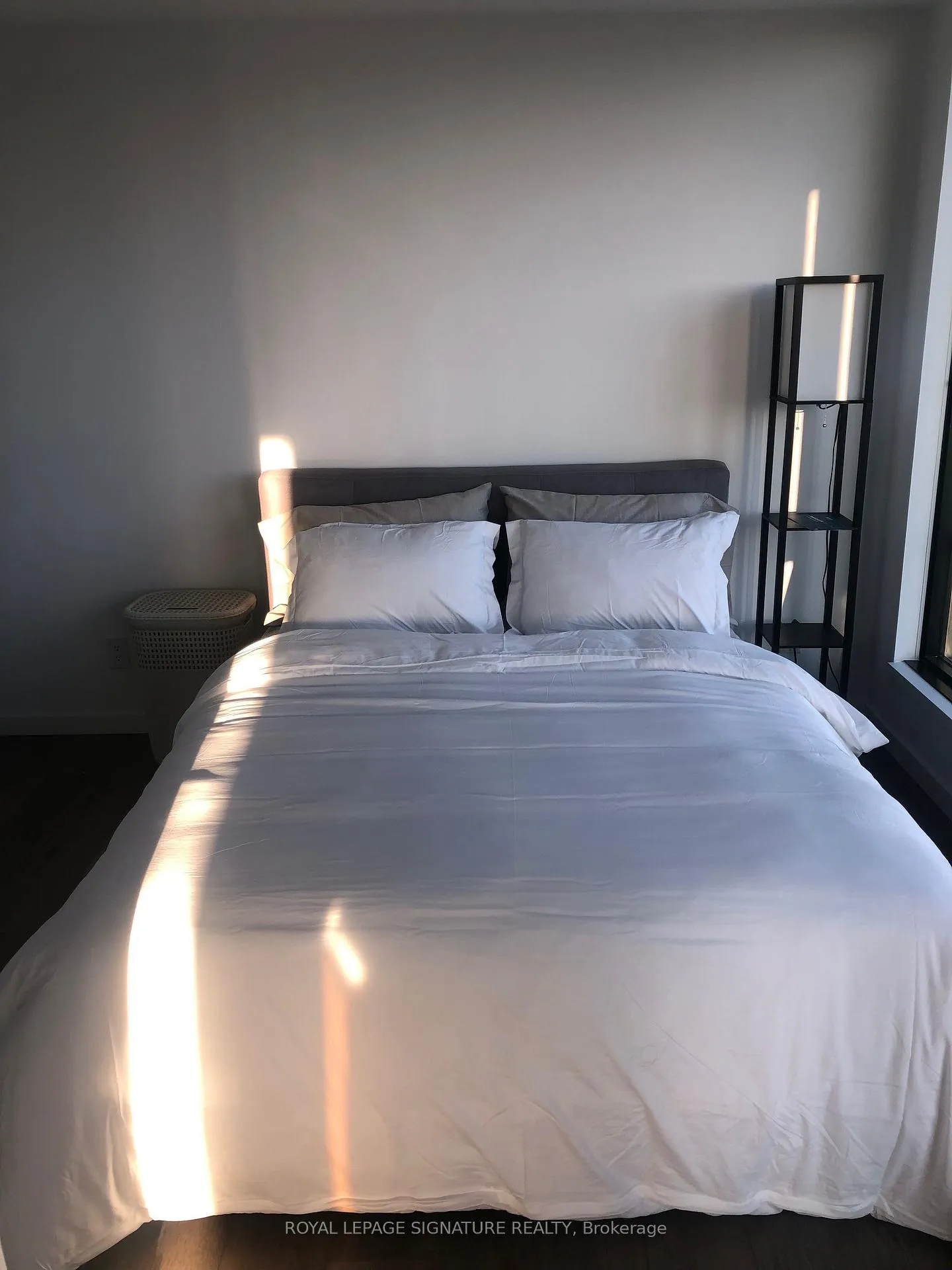 Photo 4 of Unit 419, 7 Smith Crescent, Etobicoke, Stonegate-Queensway — HOMEH