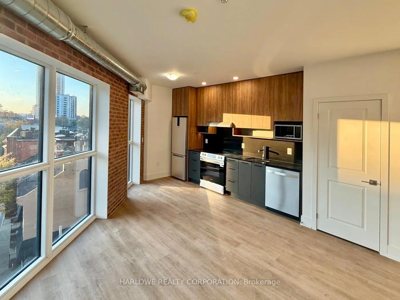 Photo 1 of Unit 402, 206 King Street W, Hamilton, Central — HOMEH