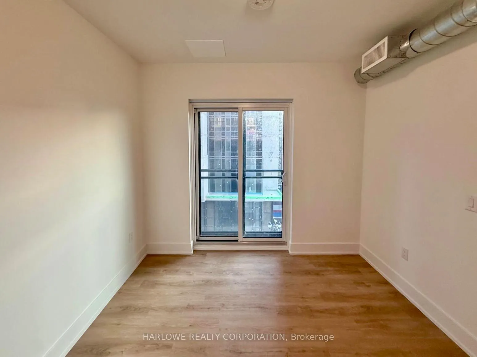 Photo 6 of Unit 402, 206 King Street W, Hamilton, Central — HOMEH