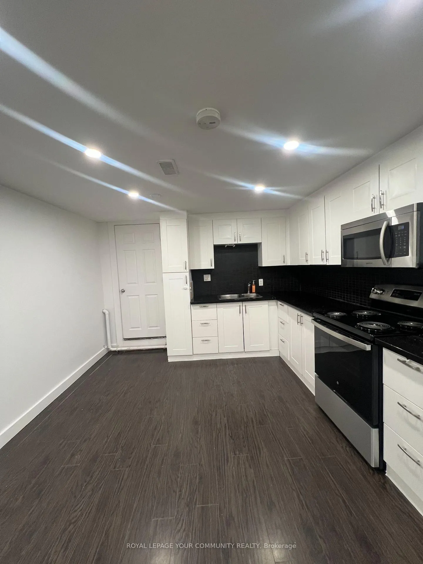 Photo 9 of Unit BSMNT, 170 Ridge Road, Aurora, Aurora Estates — HOMEH