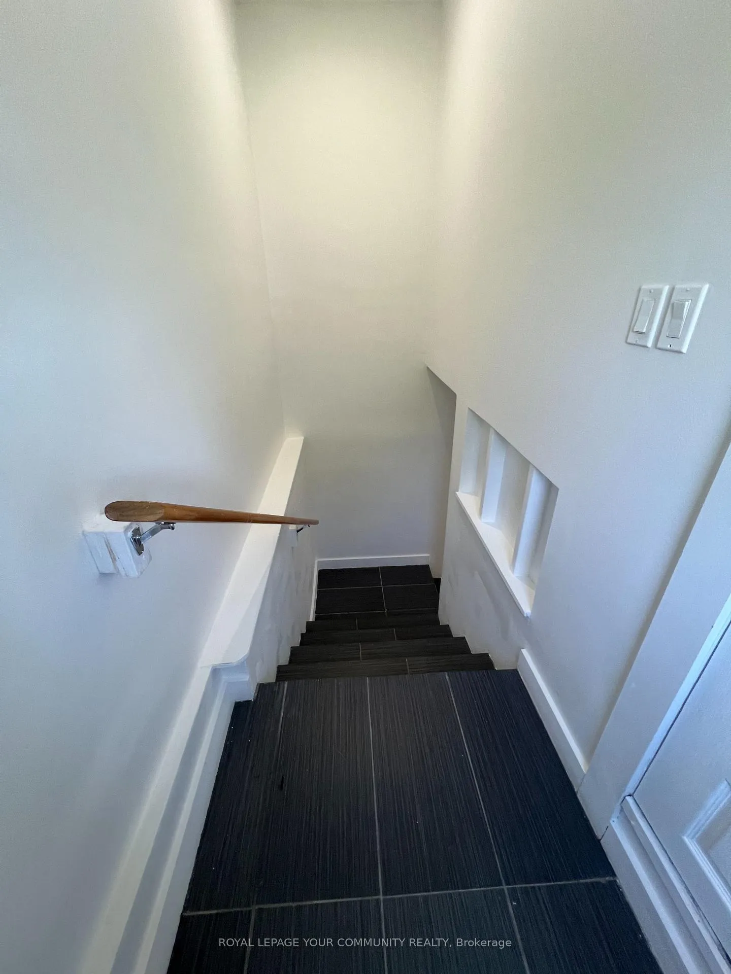 Photo 11 of Unit BSMNT, 170 Ridge Road, Aurora, Aurora Estates — HOMEH