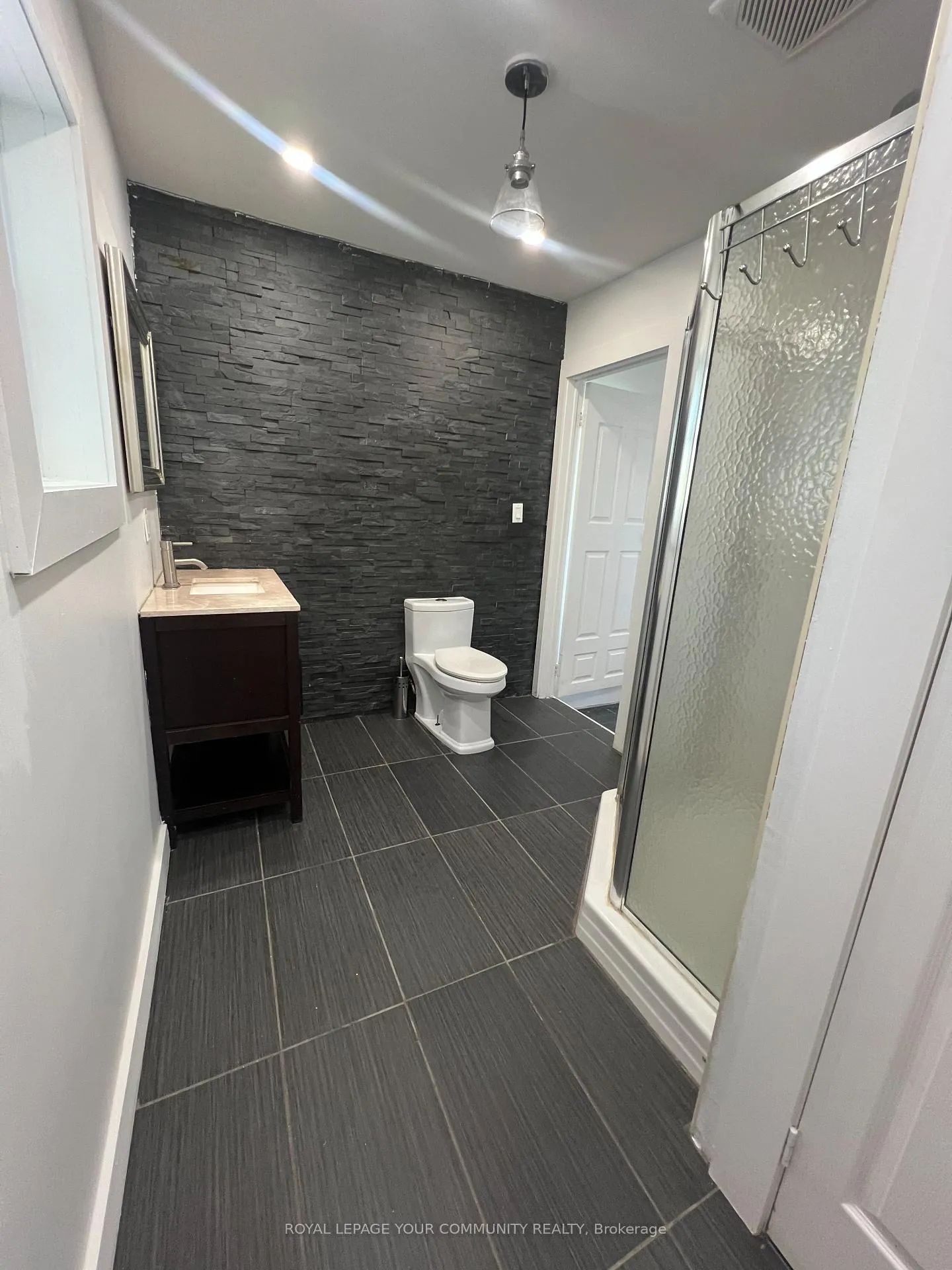 Photo 12 of Unit BSMNT, 170 Ridge Road, Aurora, Aurora Estates — HOMEH