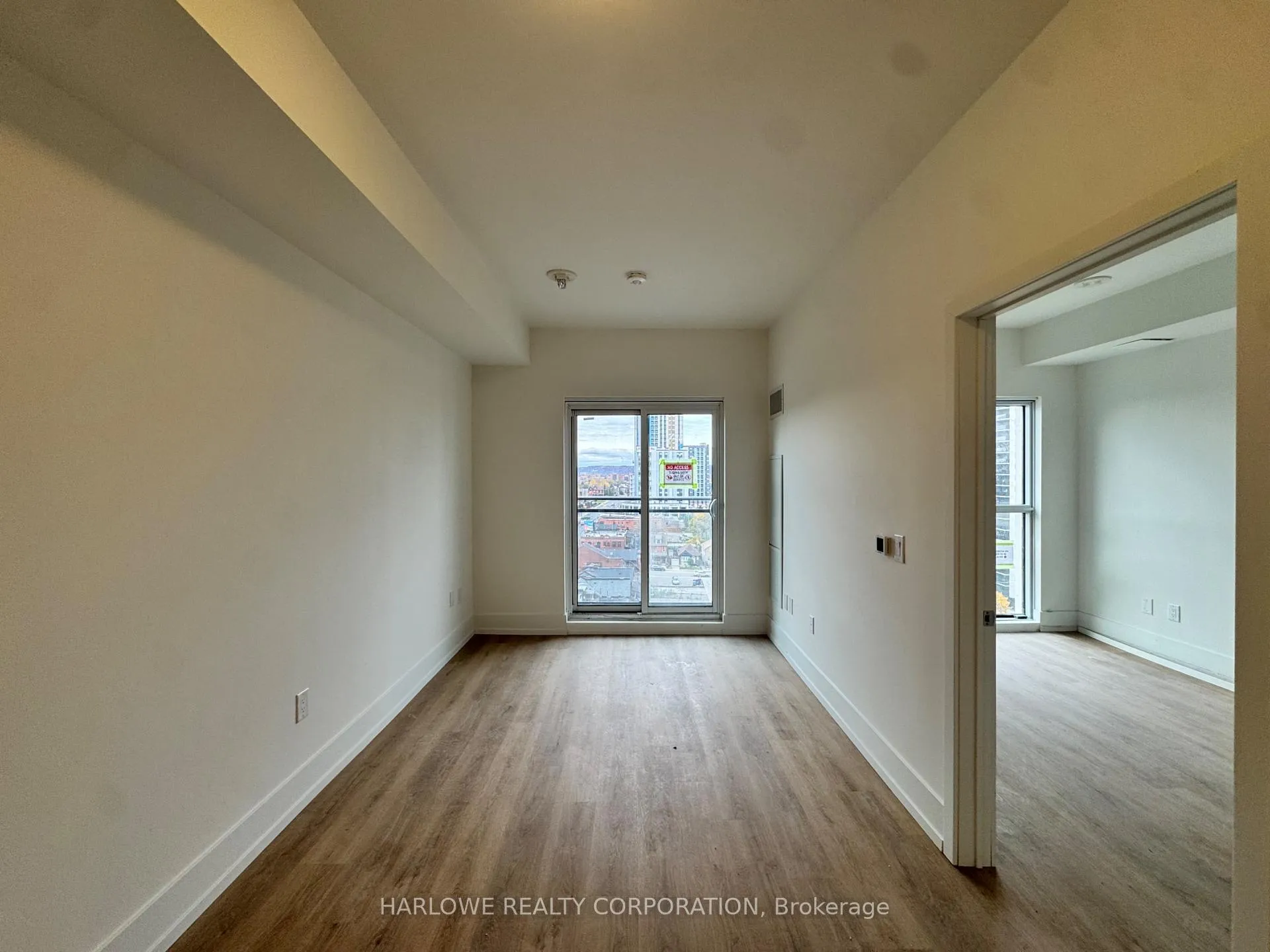 Photo 4 of Unit 1004, 206 King Street W, Hamilton, Central — HOMEH
