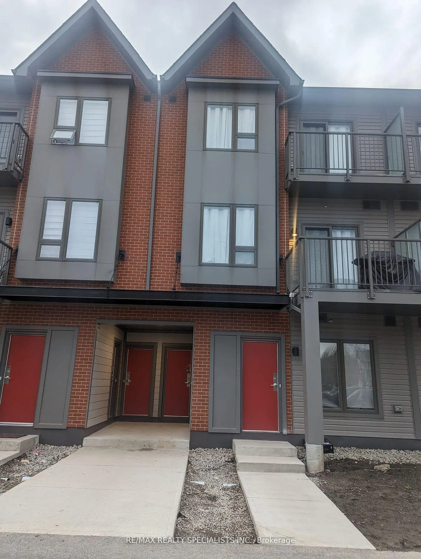 Photo 1 of Unit 110, 2635 William Jackson Drive, Pickering, Duffin Heights — HOMEH