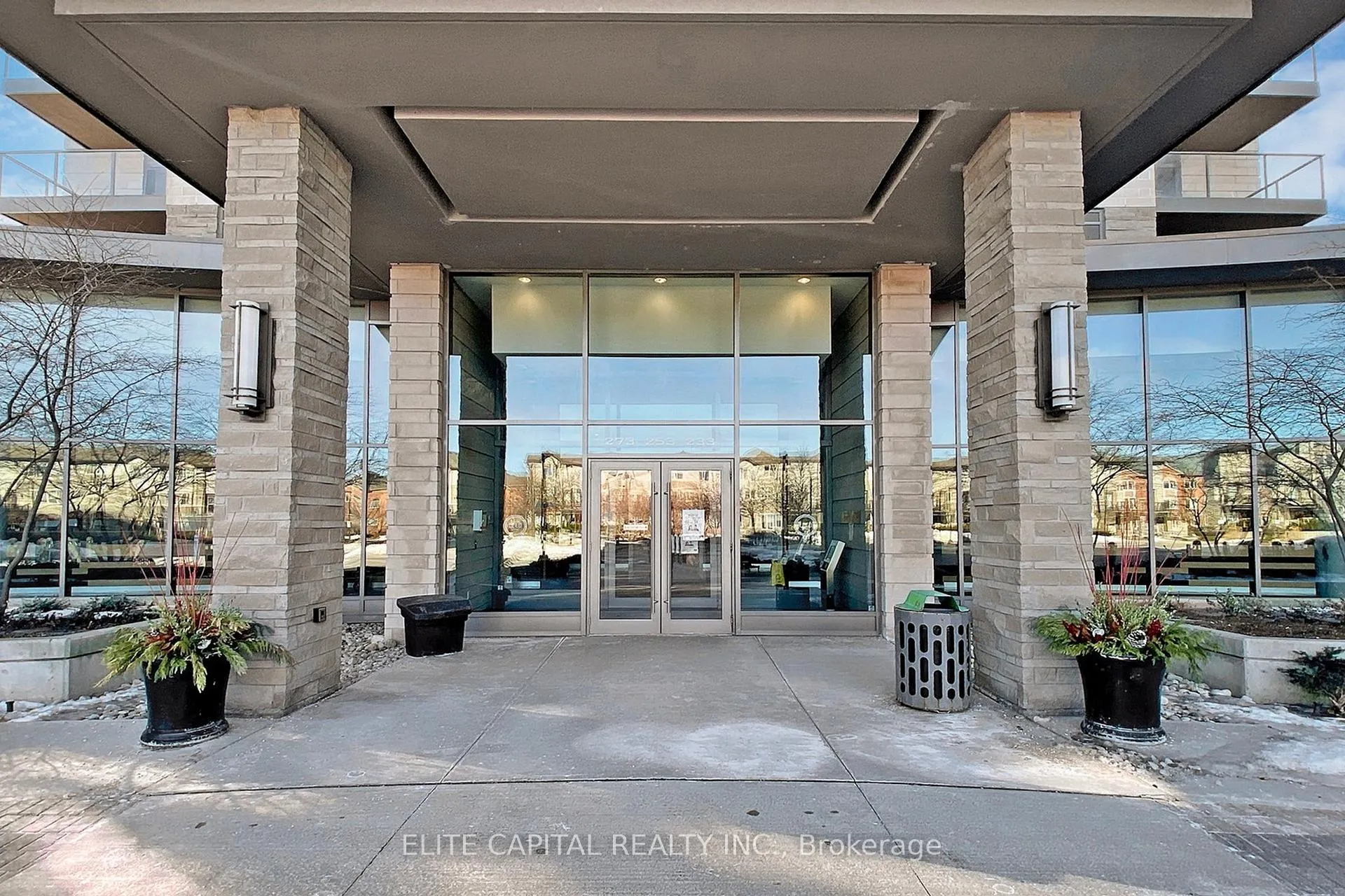 Photo 2 of Unit 805, 233 South Park Road, Markham, Commerce Valley — HOMEH