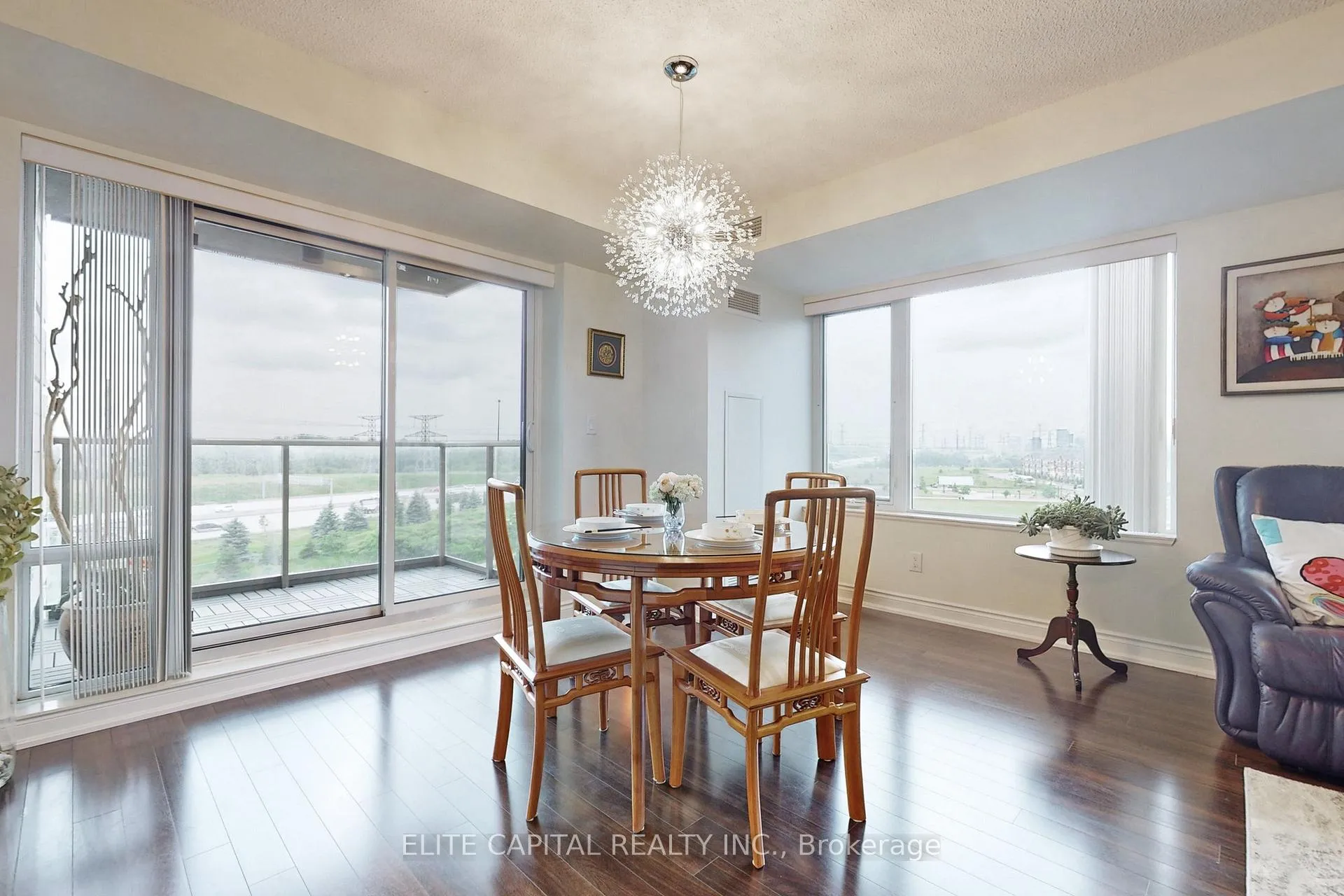 Photo 6 of Unit 805, 233 South Park Road, Markham, Commerce Valley — HOMEH