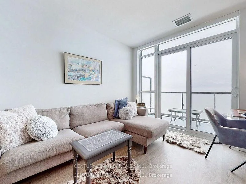 Photo 11 of Unit 1705, 2550 Simcoe Street N, Oshawa, Windfields — HOMEH