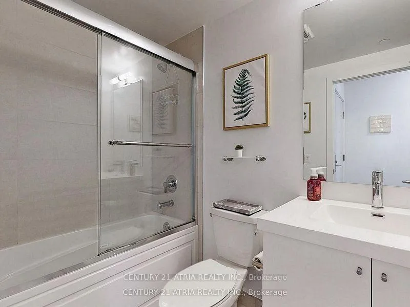 Photo 12 of Unit 1705, 2550 Simcoe Street N, Oshawa, Windfields — HOMEH