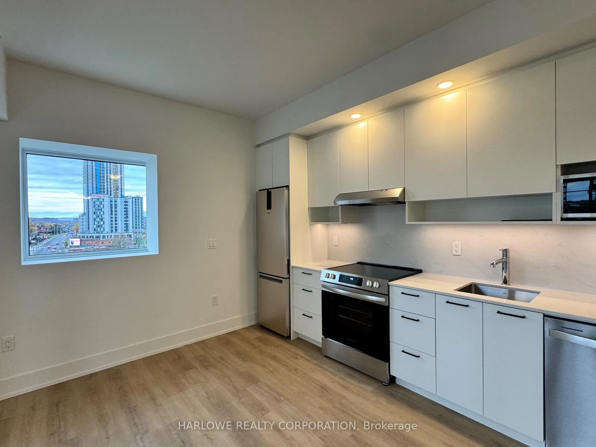 Photo 1 of Unit 702, 206 King Street W, Hamilton, Central — HOMEH