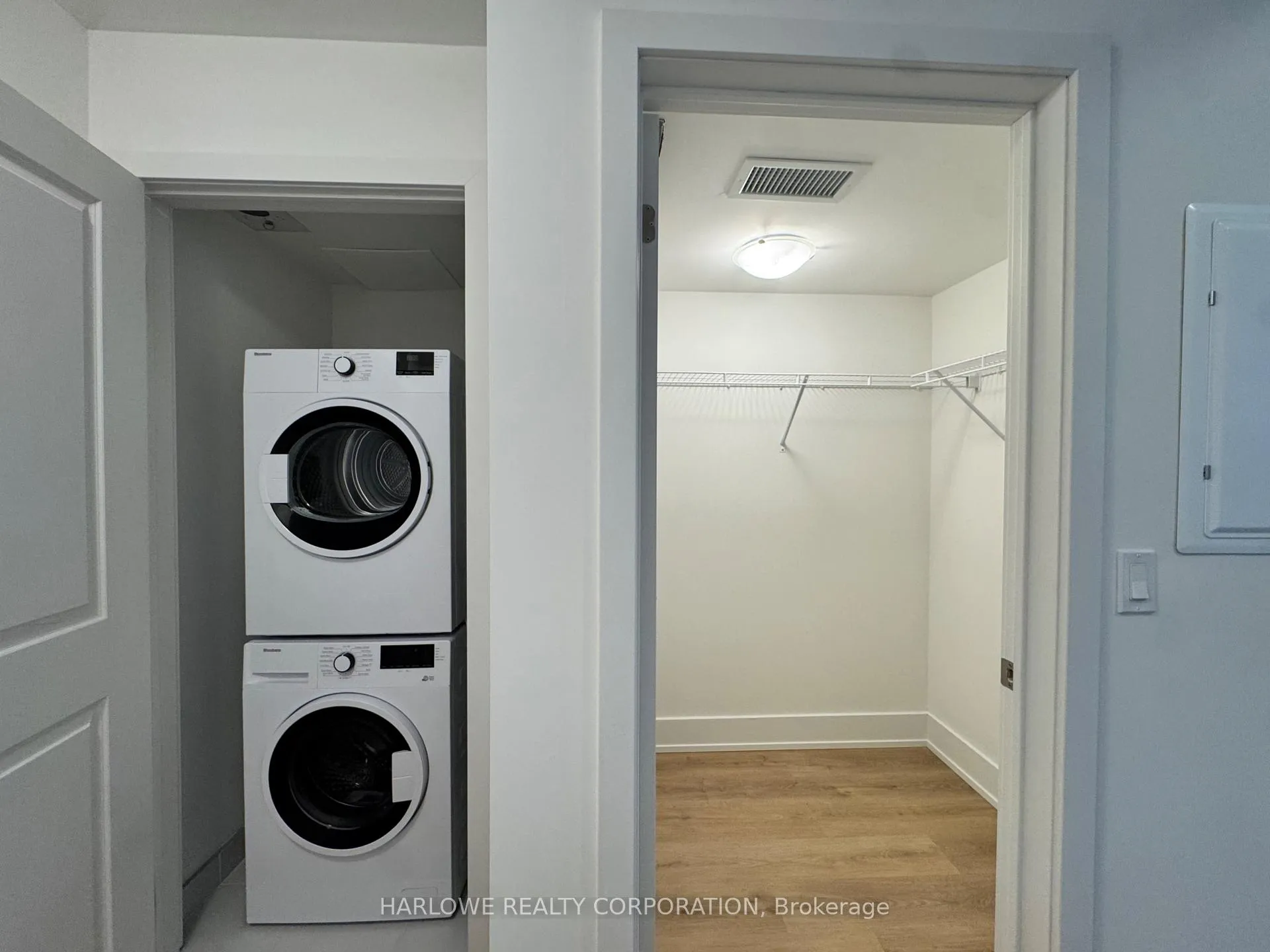 Photo 6 of Unit 702, 206 King Street W, Hamilton, Central — HOMEH