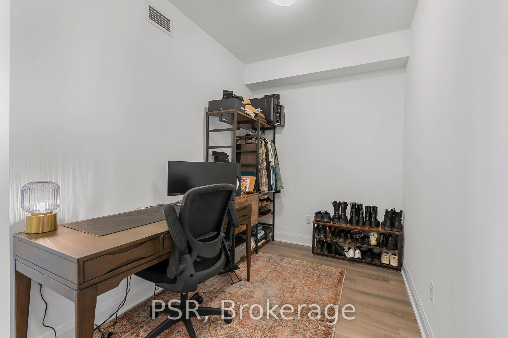 Photo 6 of Unit 704, 20 Gatineau Drive E, Vaughan, Beverley Glen — HOMEH